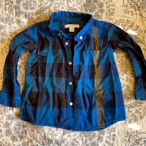 Burberry boys long sleeve short 2y